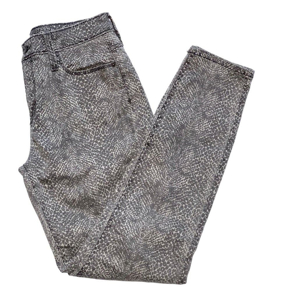 UNIVERSAL THREAD SNAKE SKIN SKINNY JEANS SIZE 4/27R Elevated Minimalism Y2K